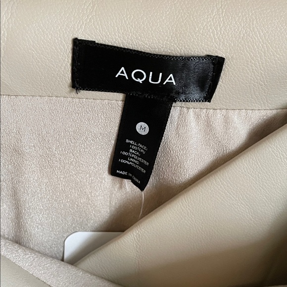 Aqua Beige Mini Skirt - Picture 3 of 6